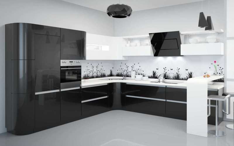 Чёрные кухни (+25 фото)