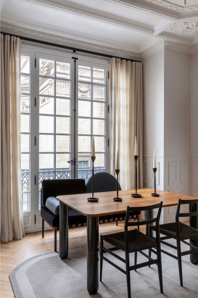 Роскошные апартаменты в Османском доме с видом на Пантеон в Париже
