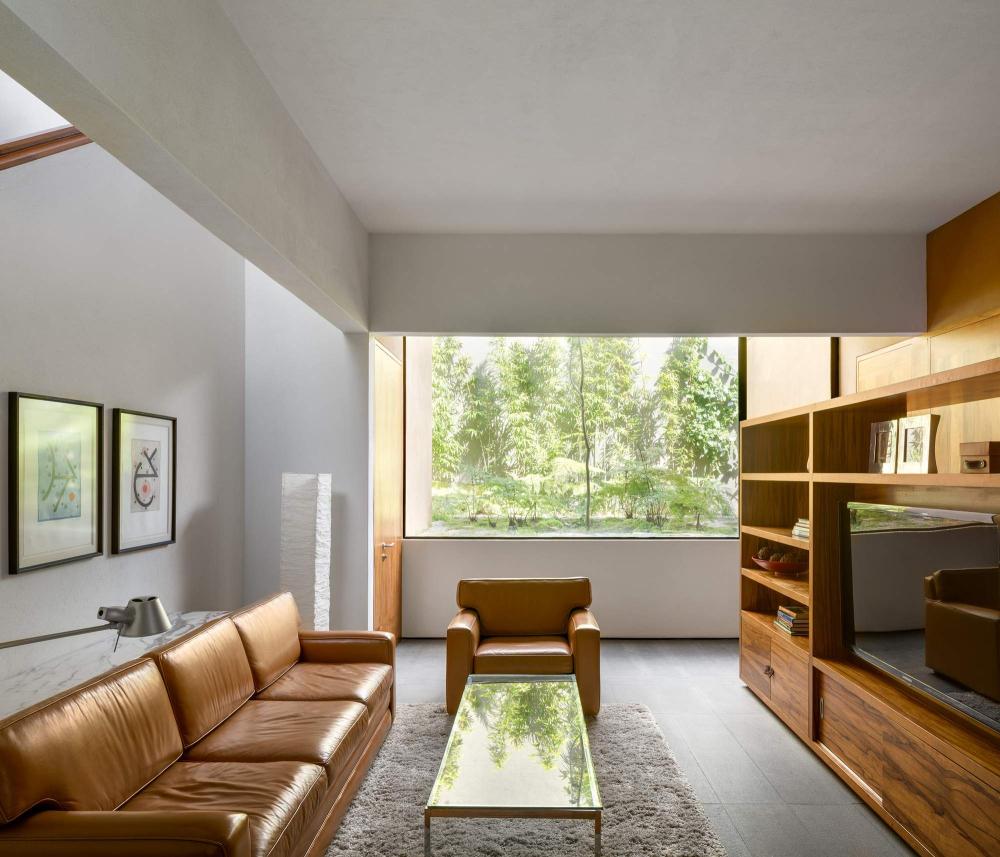 Современная резиденция с дискретным двухуровневым дизайном, Мексика