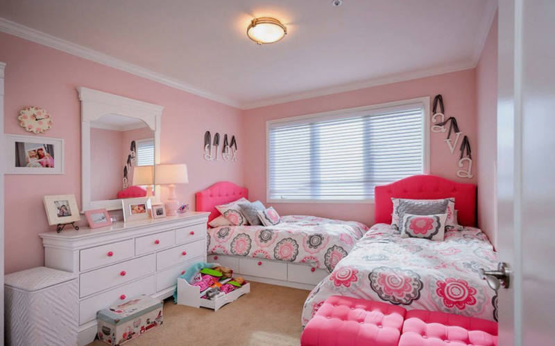 Как разместить две отдельные кровати в детской комнате (+40 фотоидей)